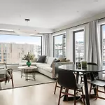 Premium Penthouse In - Northern Lights, City, Sea & Mountain View - Free Parking In Garage דירה טרומסה