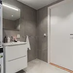 Premium Penthouse In - Northern Lights, City, Sea & Mountain View - Free Parking In Garage