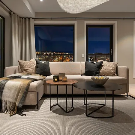 Premium Penthouse In - Northern Lights, City, Sea & Mountain View - Free Parking In Garage * Τρόμσο