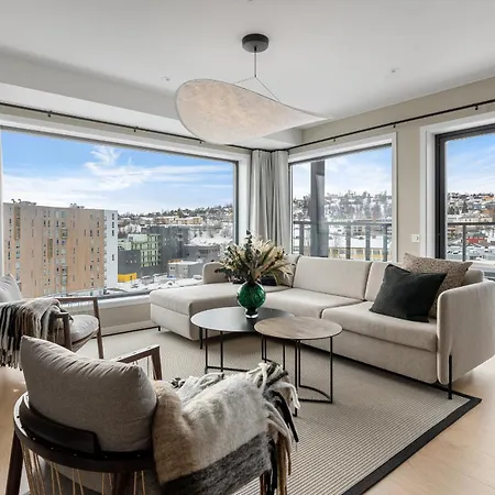 Premium Penthouse In - Northern Lights, City, Sea & Mountain View - Free Parking In Garage Tromsø