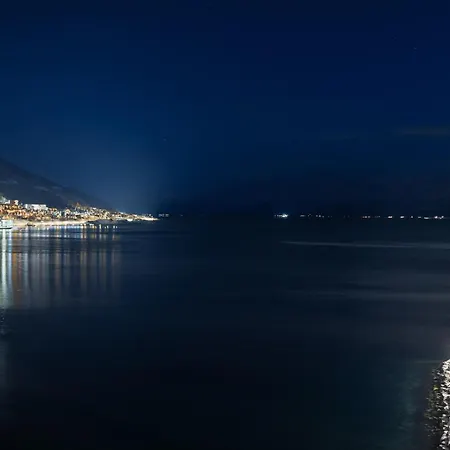 Premium Penthouse In - Northern Lights, City, Sea & Mountain View - Free Parking In Garage