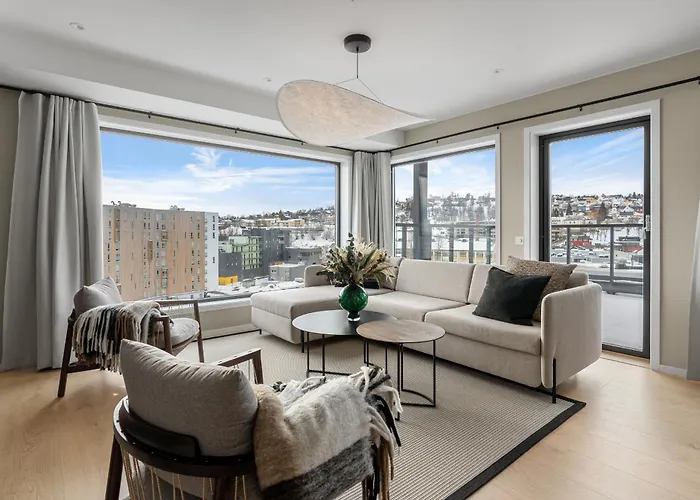 Premium Penthouse In - Northern Lights, City, Sea & Mountain View - Free Parking In Garage Tromsø