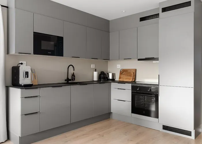 Premium Penthouse In - Northern Lights, City, Sea & Mountain View - Free Parking In Garage Appartement